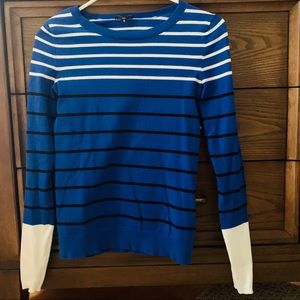 Express pullover sweater XS